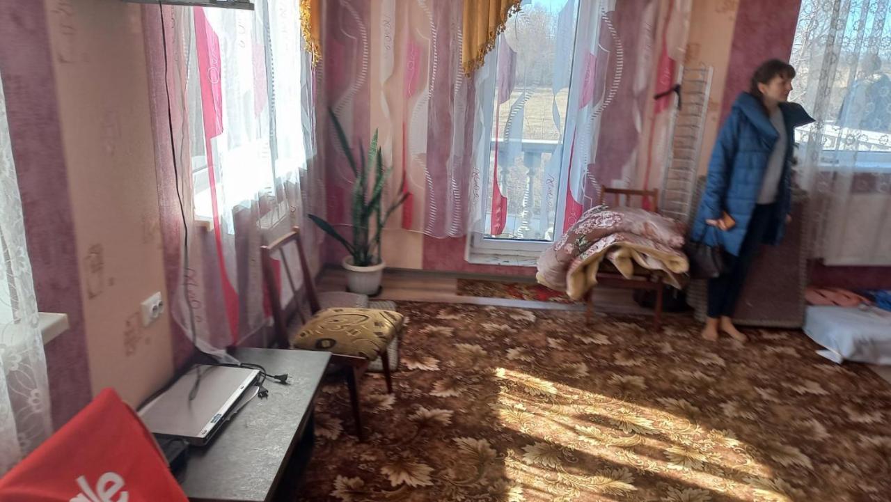 Khutorok Svergio Chesnovka 外观 照片