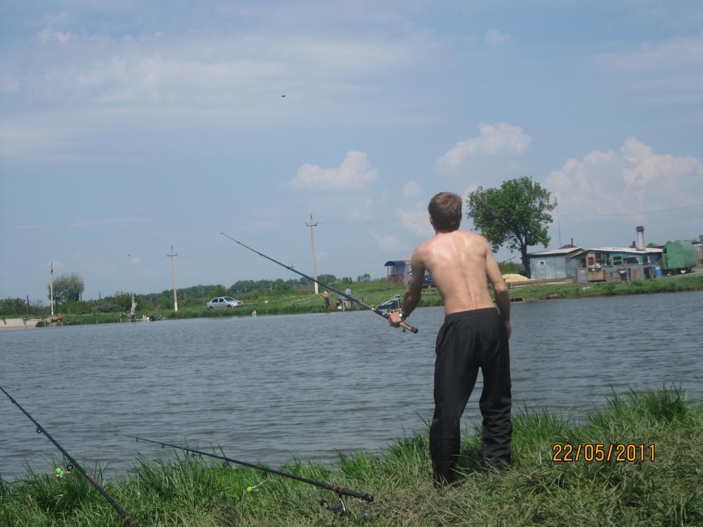 Khutorok Svergio Chesnovka 外观 照片